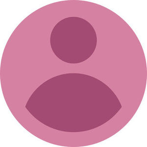 Meet your Posher, Yadira